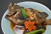 地魚料理 杉_各種石斑魚料理（生魚片、烤、煮）