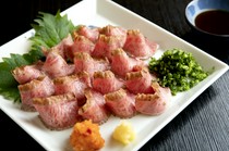 Japanese Restaurant Kisei_"Specially selected beef tataki" made with A5 rank beef