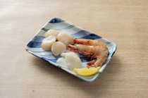 Aquatic Garden and Kyo Kaiseki Cuisine, Yakiniku, Nabe Cuisine -  Isshin_Seafood platter