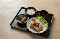 Aquatic Garden and Kyo Kaiseki Cuisine, Yakiniku, Nabe Cuisine - Isshin_Yoikozen (Fried chicken does not contain eggs, dairy products, or flour)