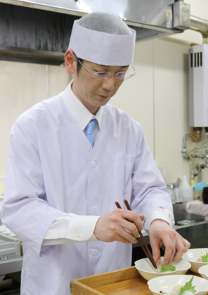 Aquatic Garden and Kyo Kaiseki Cuisine, Yakiniku, Nabe Cuisine -  Isshin_Shinya Shimoda