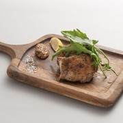 Dining & Bar KITSUNE_Grilled Chicken Thighs with Roasted Garlic Sauce (200g)