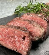 Dining & Bar KITSUNE_Grilled beef skirt steak with horseradish sauce (200g)