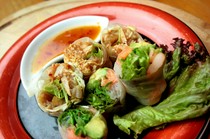 300B ONE_Avocado and shrimp spring rolls