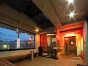  Outside view 