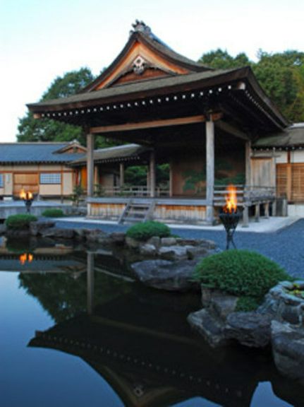 Restaurant view