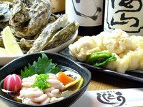 Izakaya Shishito_October to March: Steamed oysters with ponzu sauce and tempura