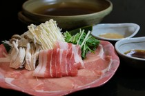 คอร์สจัดเลี้ยงชาบูชาบูหมูอากุ