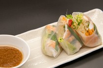 Brasserie Rakuya_Shrimp spring rolls