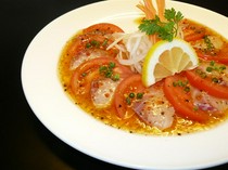 Brasserie Rakuya_"Thai Carpaccio with Tomato and Garlic Flavor"