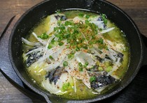 Izakaya Kumakichi_Japanese-style seafood ajillo Mackerel