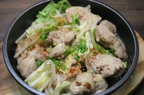 Izakaya Kumakichi_Stir-fried chicken spicy