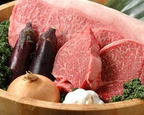  A5-grade Japanese Black Wagyu charcoal-grilled Chateaubriand 100g 
