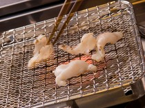 Akashi_"Grilled Fugu" is boneless fugu meat grilled to perfection.