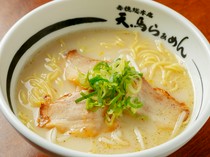 Temma Ramen    Ako Main branch_Banshu Ako Shiro Shio Ramen has a smooth taste and is popular among women.