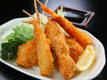 Daiki-Suisan Kaiten-Zushi_Today's deep-fried seafood skewers