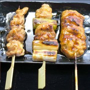 Torisei Kyoto Tower Sando branch_Yakitori 3-piece set (sauce and salt)