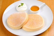 PANCAKE ROOM_[Classic Pancake] with a special whipped cream