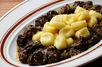 il Cardinale_Braised beef with black pepper and potato gnocchi