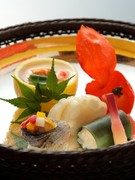 Sushi Hasegawa Nishiazabu Branch_"Genji <Eleven dishes>" Enjoy seasonal ingredients that reflect the season