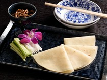 Hakata Shato Hanten_Enjoyable texture: "Stir-fried beef wrapped in sweet miso crepe"