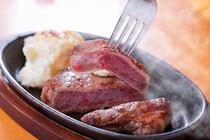 HAKATA winery Takenoya_[Sirloin Steak] Sold per piece. Recommended popular menu.