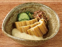   Conger eel and cucumber salad with vinegar dressing 