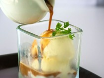 L'ECAILLER OYSTER BAR_Affogato ~Espresso & Vanilla Ice Cream~