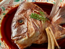 Shotaro_Simmered Sea Bream Head - The soba broth is what makes the taste stand out.