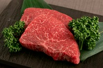 A5 grade Kobe beef thigh lean steak course 