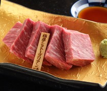 Cow specialty store Itamae Yakiniku Ichigyu Sannomiya Branch_Extra Thick Chateaubriand - The blissful flavors spread throughout your mouth! Feel the delicious meat flavors.