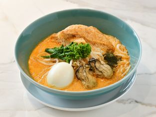 SINGAPORE CUISINE SINKIES