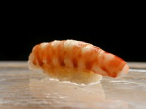 교토센료_심플하면서도 섬세한 찐 방법으로 소재의 매력을 최대한으로 이끌어낸 『찜차 새우의 잡기』