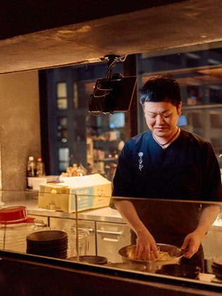 쓰키시마카이센몬자 고보레야 니반가이_나카지마 유키