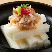 Zenseki Koshitsu Izakaya Kyushu Wasyoku HASSHU Nakasu Branch_Chinese yam and plum cartilage