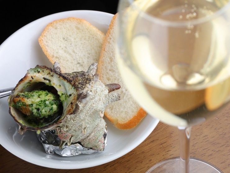 Bistro  TOMO
