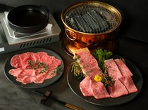 Matsunaga Wagyu Yakiniku Gion Kujyo_4 types of grilled meat + 2 types of beef hotpot