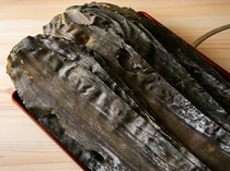  高汤、酱油、芝麻酱、调味品“为您的涮涮锅增添色彩的特色菜” 