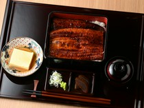 Unaichi Kurofune_Eat simply: "Unadon"