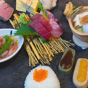  토요일 예약 한정·건배 음료도 포함한 행복의 코스 “아카네” 코스 혼 참치의 레어 스테이크” 
