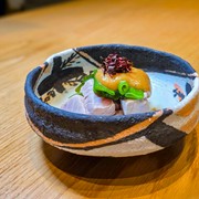  金枪鱼和九条葱坚果 