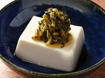 Wagyu Seihousya_Chilled tofu with greens