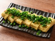 Wagyu Seihousya_Rolled omelet covered in green onions