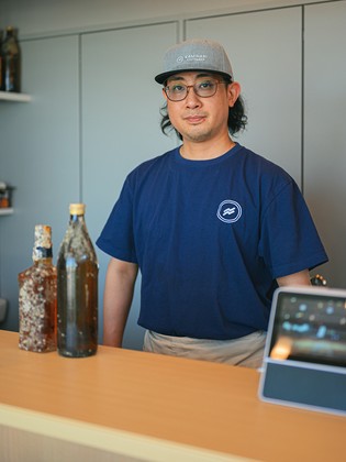 KAMINARI CAFE&BAR_Yuta Shiokawa