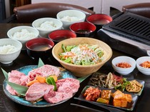  King Premium Platter - Experience "premium meat" to the fullest in this highly recommended platter. 
