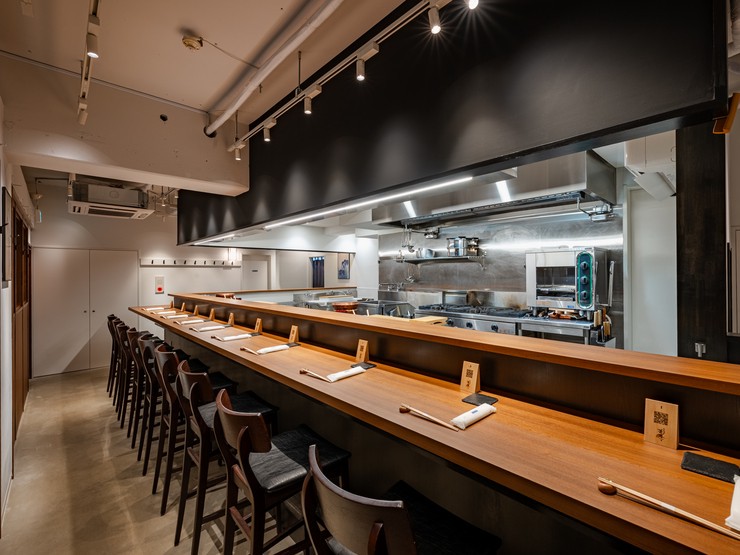 Sushi Umiji Nihonbashi Branch floor