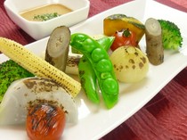  熱那亞風格烤時令蔬菜 