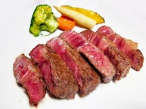  검은 털 일본소 리브 로스 스테이크 (약 150g) 