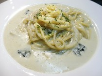  戈貢佐拉奶油意麵 