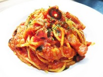  番茄醬培根義大利麵 